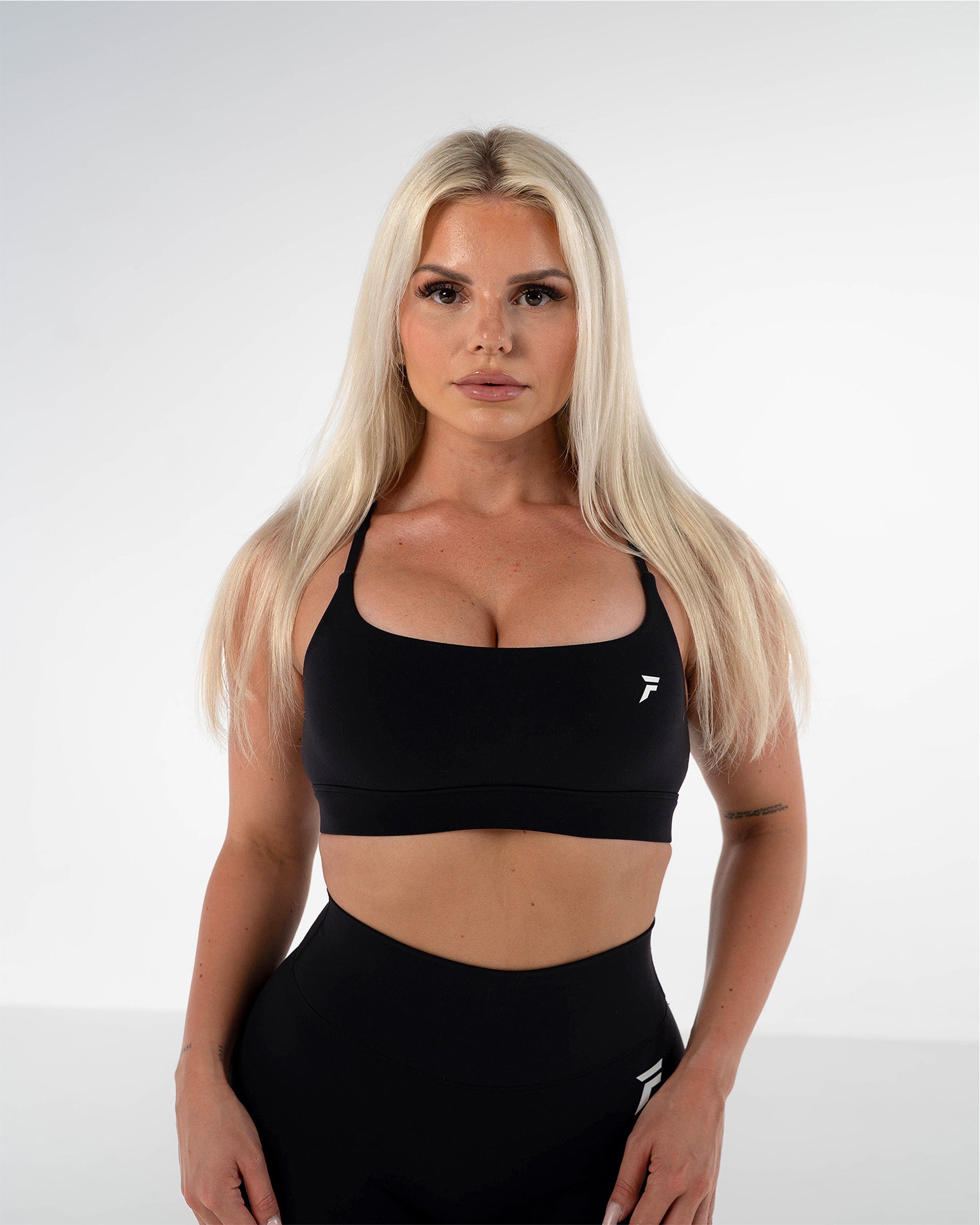 Sculpt Sports Bra Black