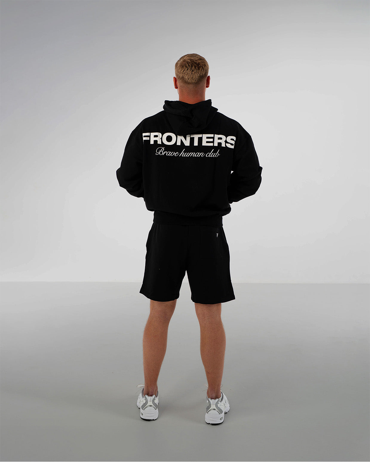 Essential Hoodie Black