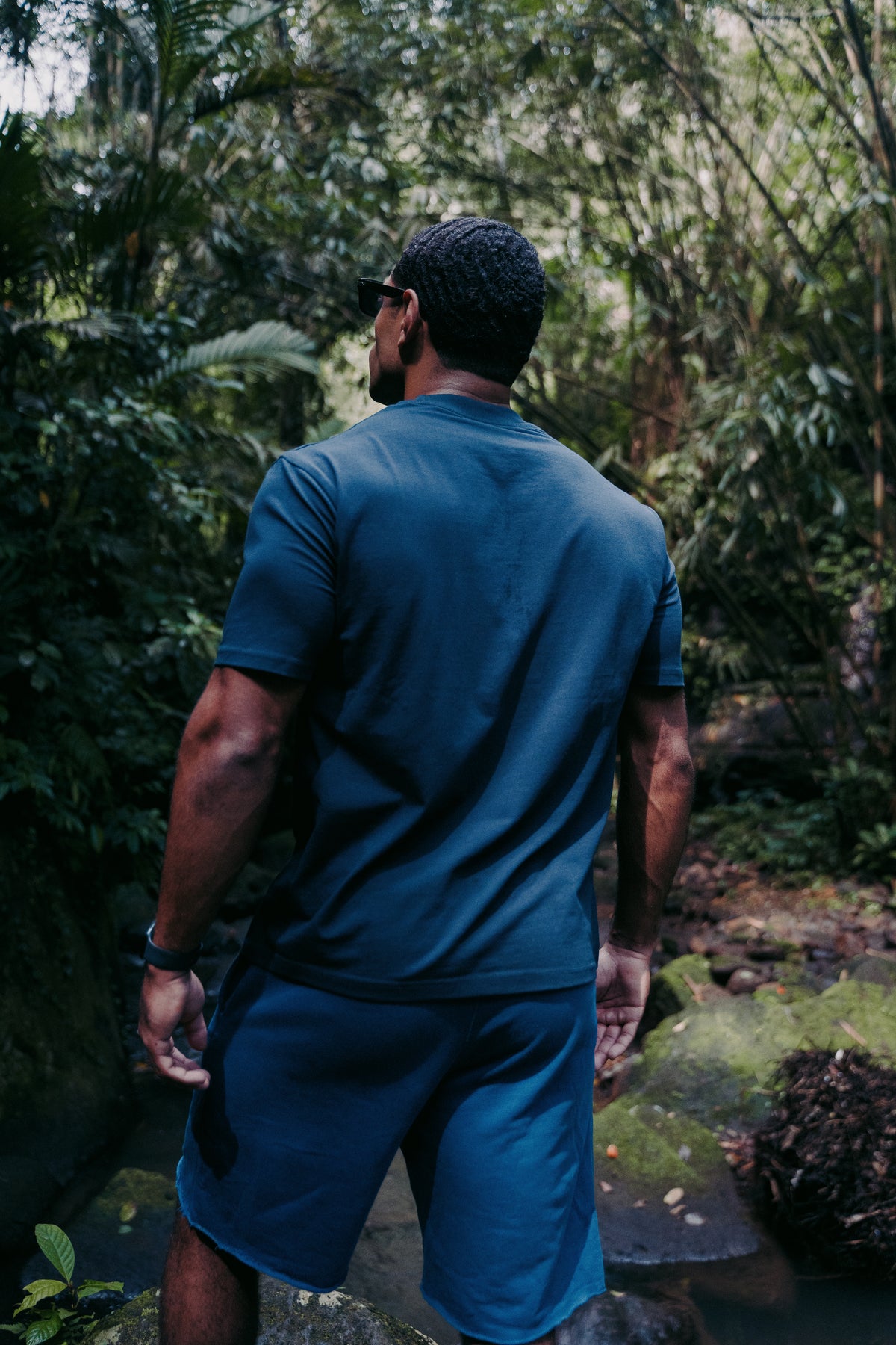 Wave Tshirt Navy Blue