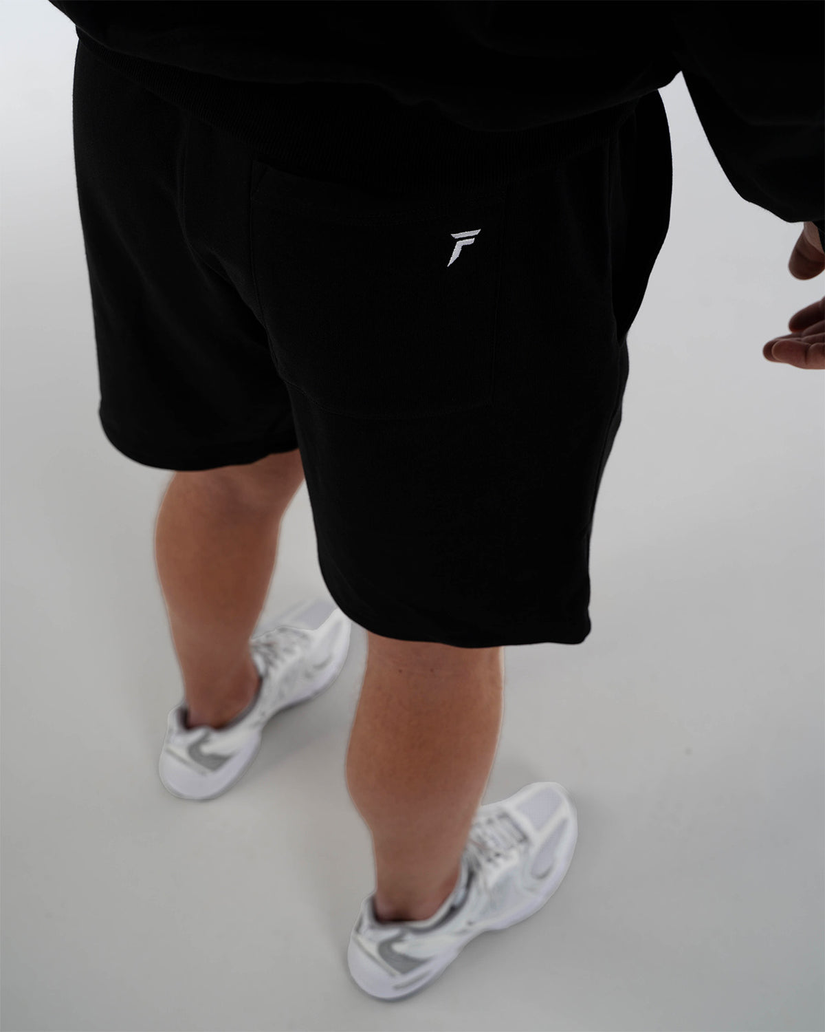 Essential Jogger Shorts Black